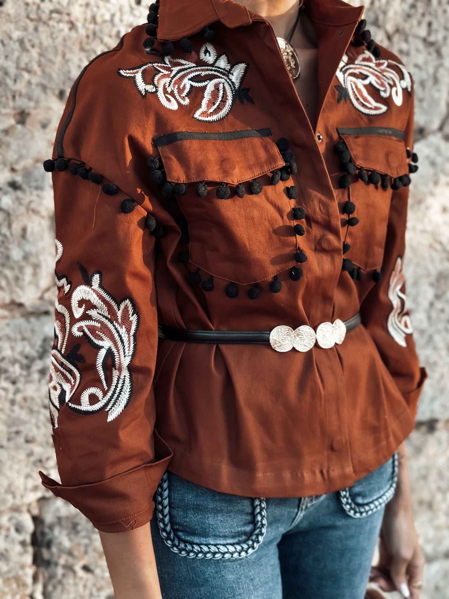 CHAQUETAS Y BOMBERS