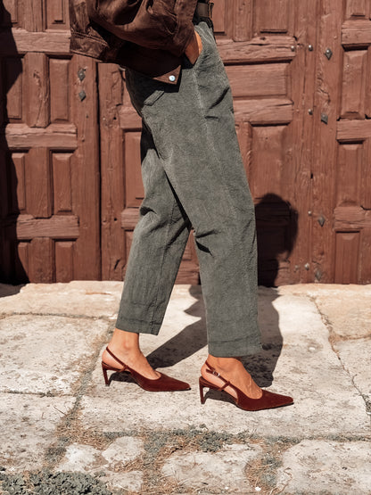 Pantalón pana borgoña