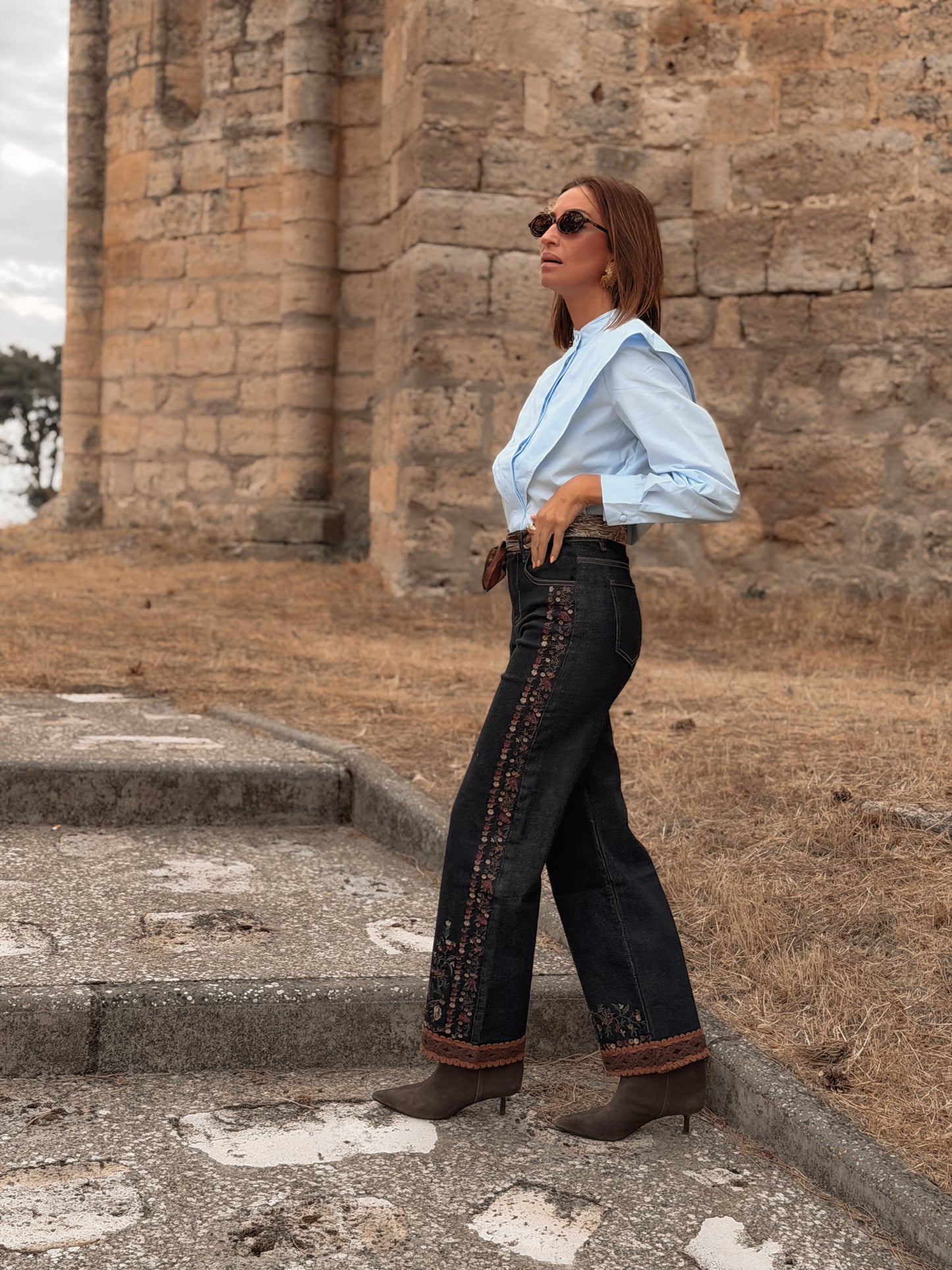 Denim bordado FLEUR