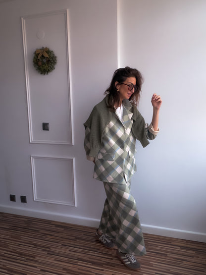 Total look cuadros LOTUS