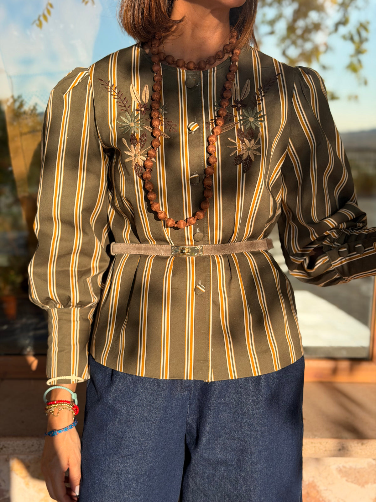 Chaqueta bordada Tana