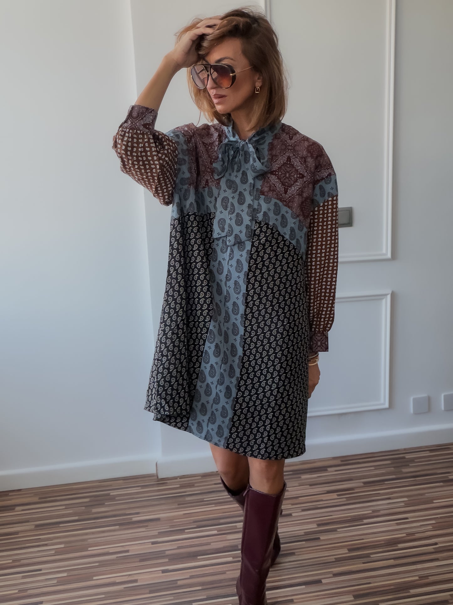 Vestido corto PAISLEY