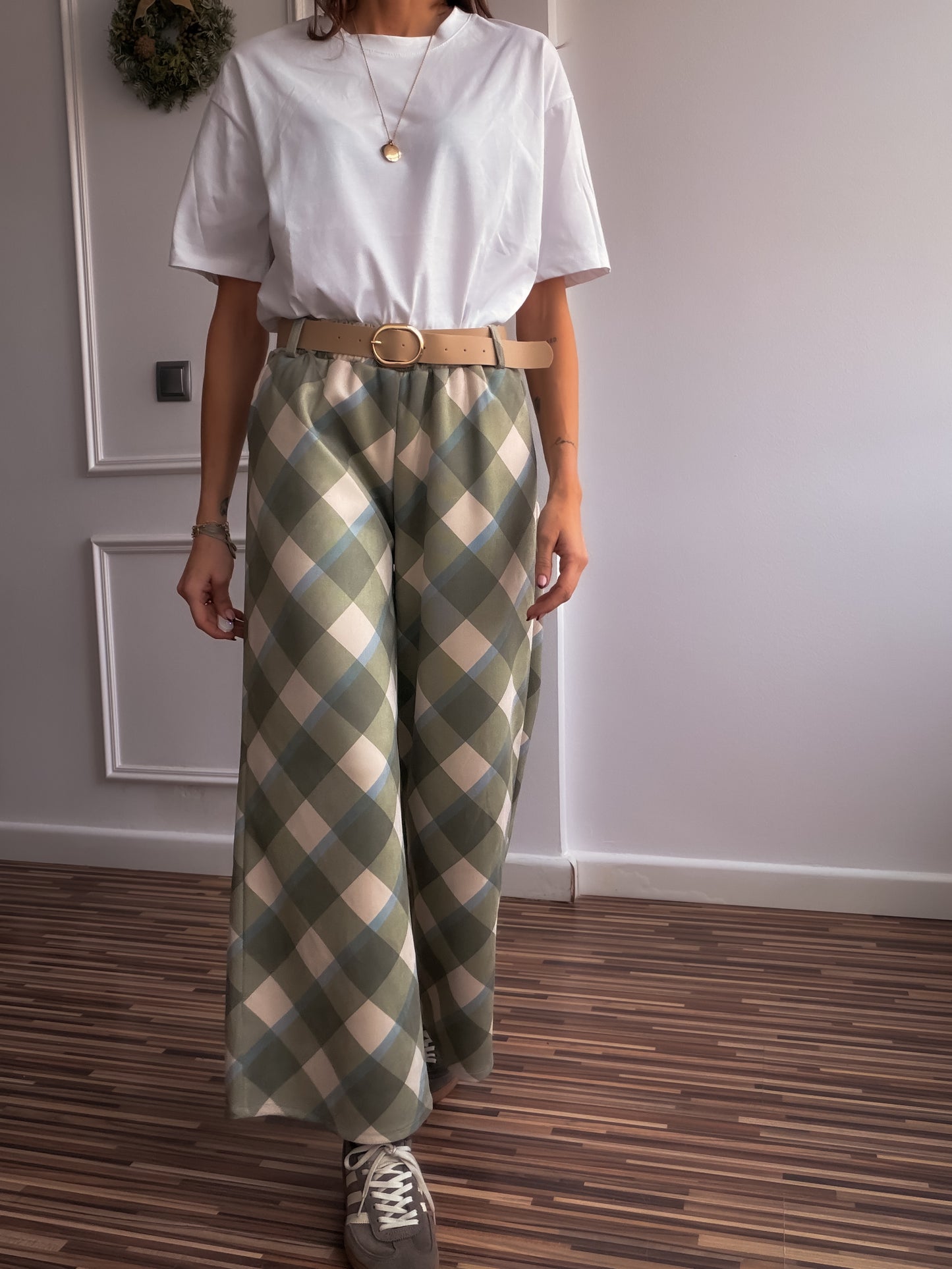 Total look cuadros LOTUS