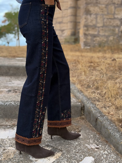 Denim bordado FLEUR